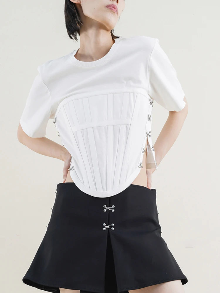 ASYMMETRICAL HEM SLIM T-SHIRT