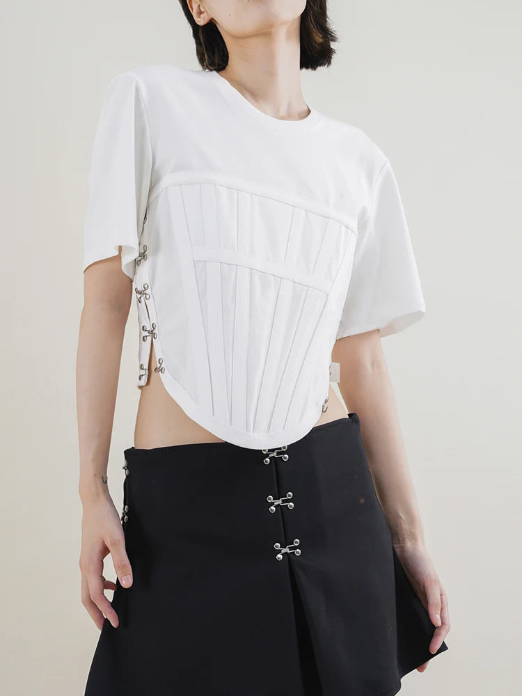 ASYMMETRICAL HEM SLIM T-SHIRT