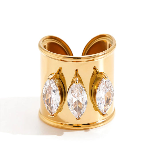 LIZA Pear Ring